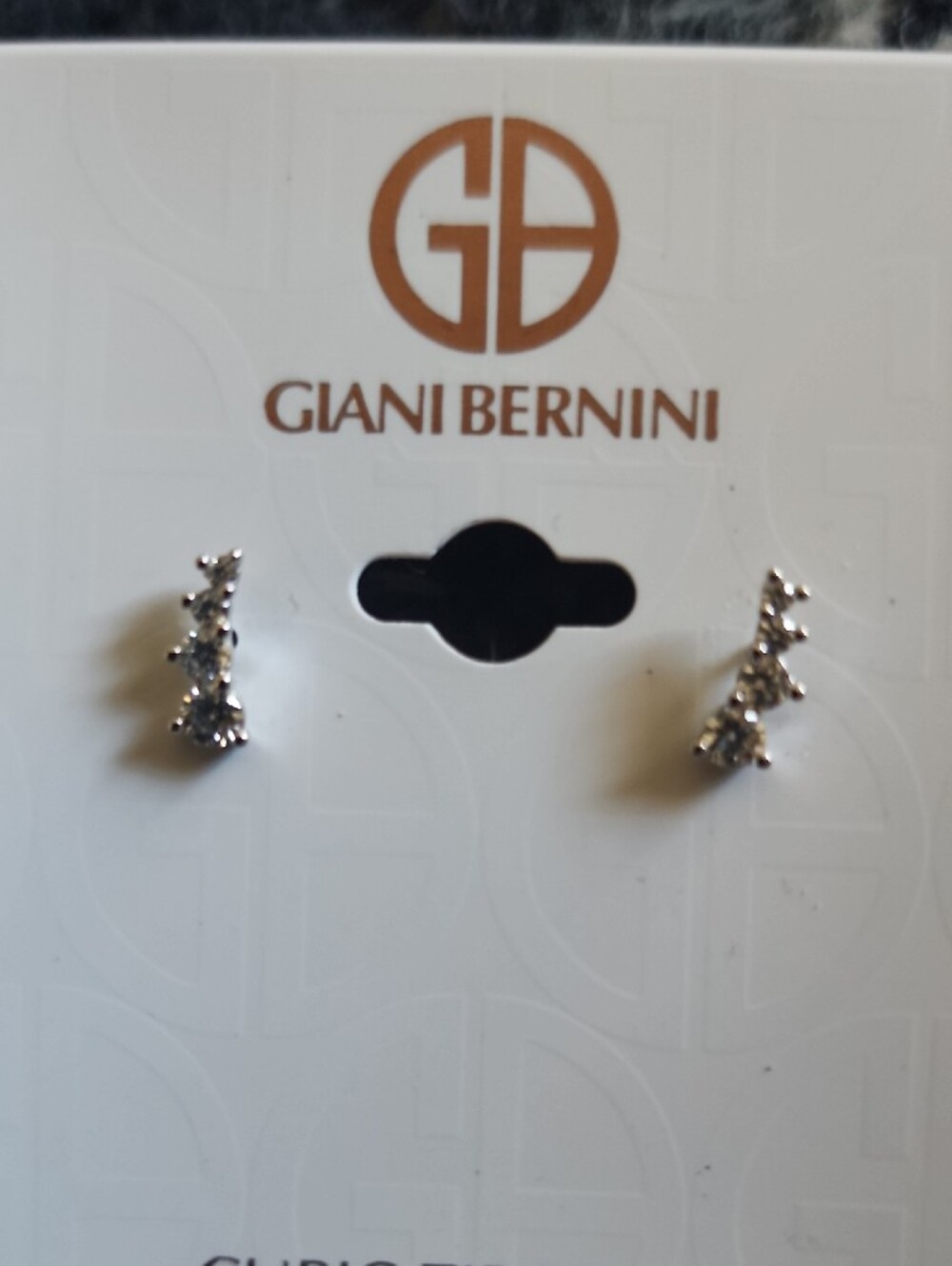 Accessory Subcategory Identification - Picture 2 of 3